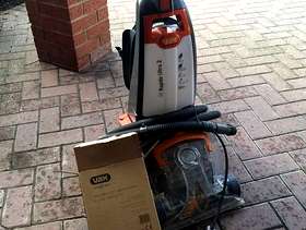 Freecycle Vax Rapide Ultra 2 carpet cleaner £10
