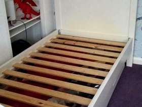 Freecycle Single bed x2