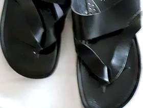 Freecycle New Unisex Black Leather Sandals