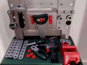 Freecycle Child's Workbench