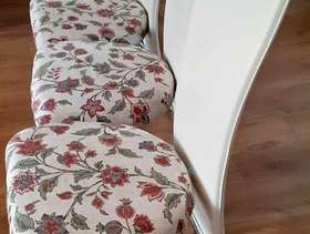 Freecycle 4 dining chairs.