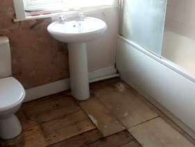 Freecycle Bathroom Suite