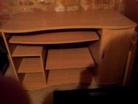 Freecycle Computer desk