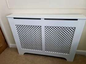 Freecycle White Radiator Cover