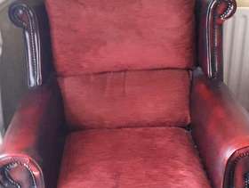 Freecycle Wine colour leather armchairs