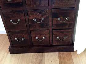 Freecycle CD/ Small item holder.
