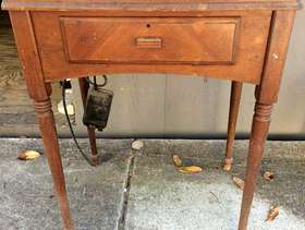 Freecycle Vintage singer sewing machine