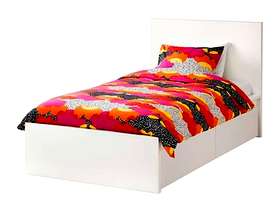 Freecycle Brand new (as good as) single bed. Mint condition.