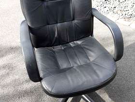 Freecycle Office chair