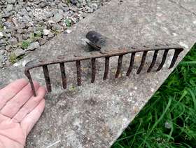 Freecycle Garden Rake Head Tines - No Pole