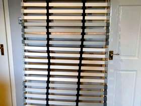Freecycle Ikea Lönset Slatted bed base 90x200 cm