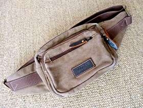 Freecycle TRP0377 Troop London Heritage Canvas Waist Bag worn once only.