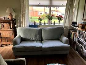 Freecycle 2/3 seater sofa