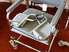 Freecycle Wheelchair Commode