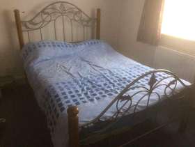 Freecycle Small double bed