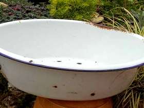 Freecycle Large vintage enamel bowl planter