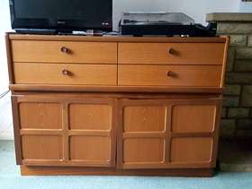 Freecycle Good condition maple ensamble