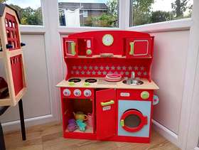 Freecycle Wooden kitchen