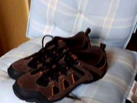 Freecycle Karrimore trainers