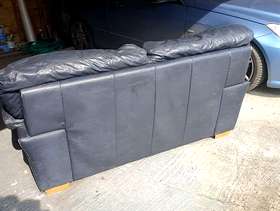 Freecycle 2 seater settee