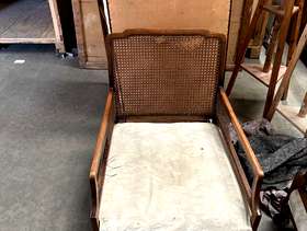 Freecycle Bergère sofa & chair