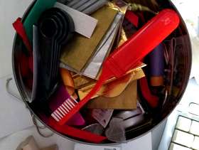 Freecycle Christmas Crackers