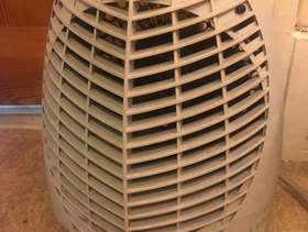 Freecycle Small electric fan heater
