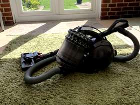 Freecycle Dyson Vacuum Cleaner