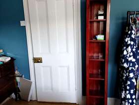 Freecycle Bookcase/set of shelves