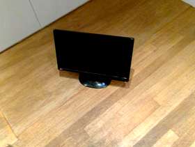 Freecycle Pair of 1080p HD monitors