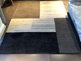 Freecycle Large rug