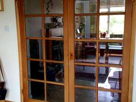Freecycle 2 Doors with bevelled glass