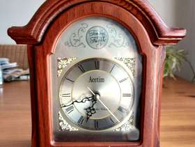 Freecycle Acctim quartz mantlepiece clock