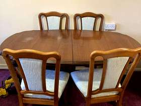 Freecycle Dining room Table and 6 chairs