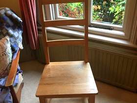 Freecycle Oak dinning room chairs, 4