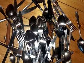 Freecycle Assortment of cutlery