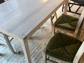 Freecycle Shabby chic table and 5 chairs