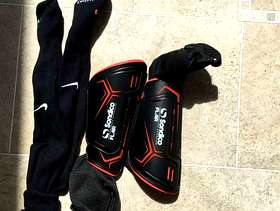 Freecycle Shinguards and socks
