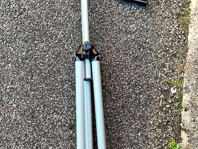 Freecycle Extendable Tripod - P-300 - Very Good Condition - Collect ...
