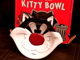 Freecycle Cat pet feed bowl