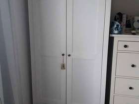 Freecycle White wardrobe