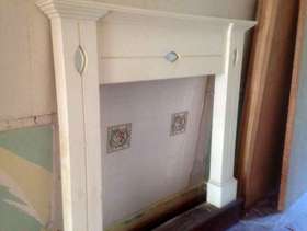 Freecycle Mantel-piece - small - wood