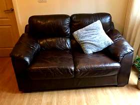 Freecycle Dark chocolate sofa - 2 seats