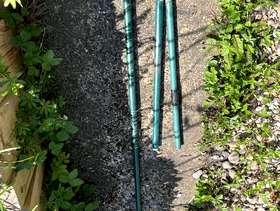 Freecycle Assorted extension poles for bird feeding poles