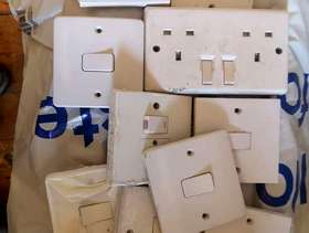 Freecycle Light switches