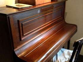 Freecycle Piano