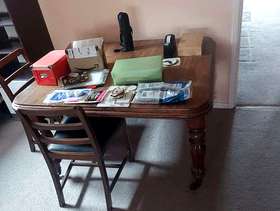 Freecycle Table + 2 chairs