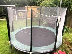 Freecycle 10ft trampoline