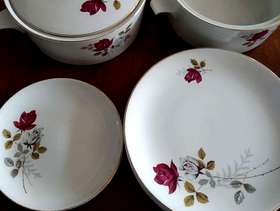 Freecycle Dinner ware (porcelain)