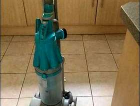 Freecycle Dyson vacuum cleaner DC 07